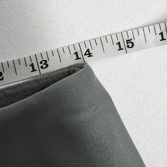 VOGO Athletica cropped leggings green large - Picture 11 of 11